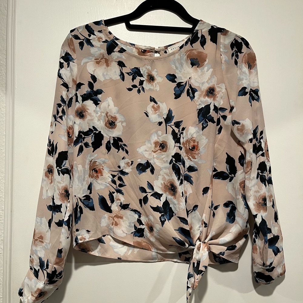 Socialite pink floral top